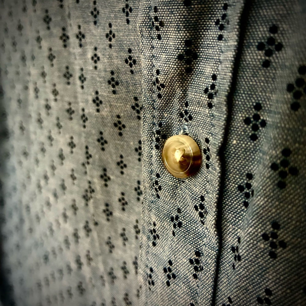 J. Crew Light Blue Patterned Chambray Button Down… - image 5